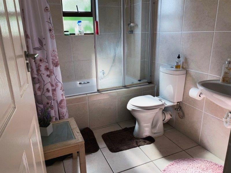 To Let 2 Bedroom Property for Rent in Rondebosch Western Cape